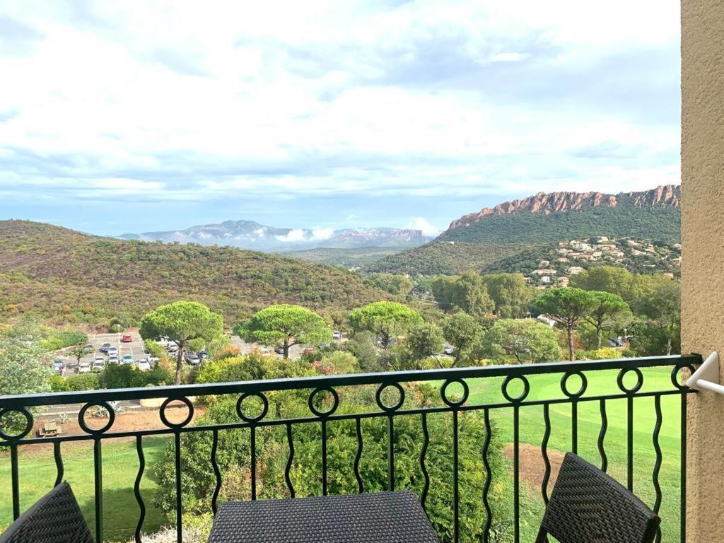 Vacances Cap Esterel Apartment - Agay Saint-Raphaël エクステリア 写真