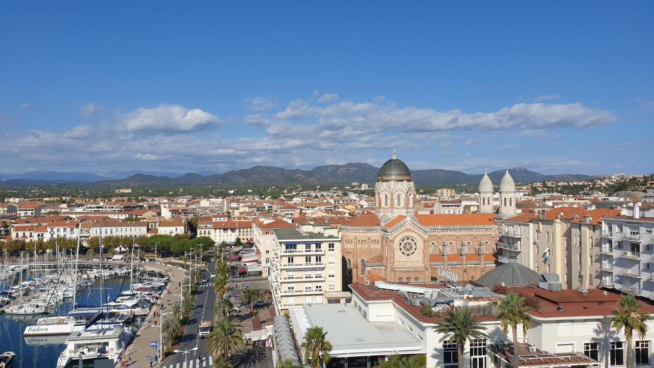 Vacances Cap Esterel Apartment - Agay Saint-Raphaël エクステリア 写真